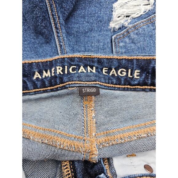 American Eagle Outfitter Women's 4 Dark Wash Strigid Cutoff Mom Jean Short - Picture 2 of 7